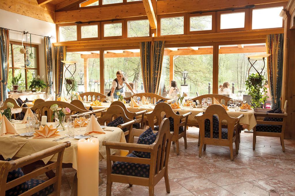 Huber Hotel Tramserhof Landeck Exterior photo