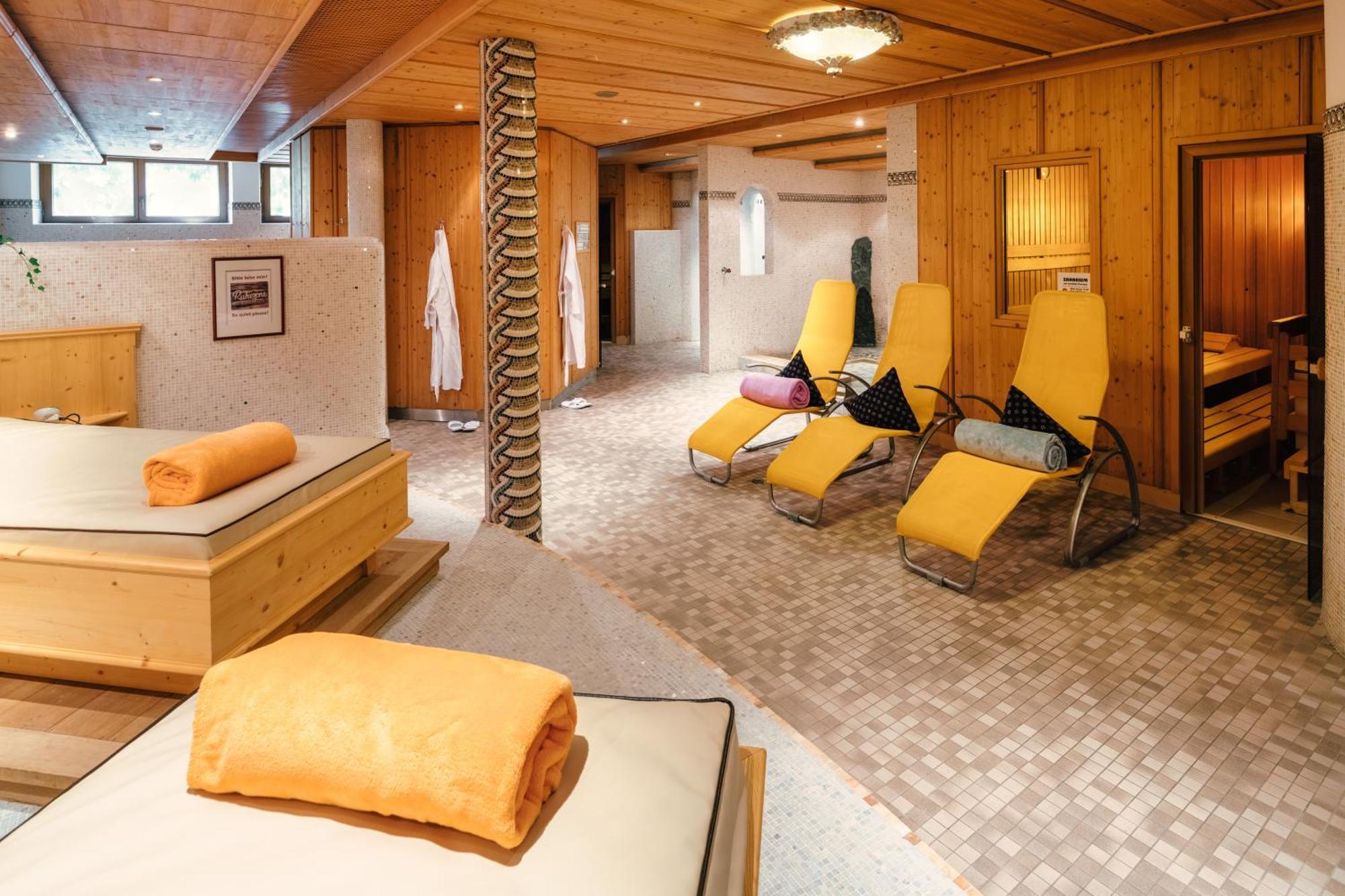 Huber Hotel Tramserhof Landeck Exterior photo